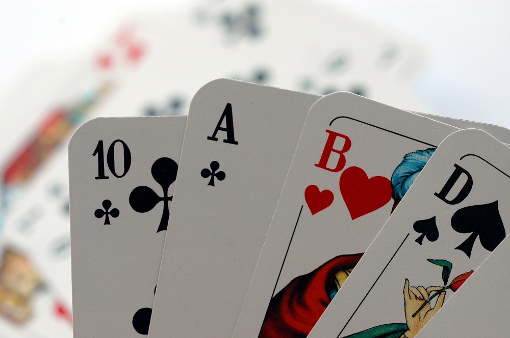 Das ABC der Skat-Karten: Ein Anfängerguide zur richtigen Interpretation Das ABC der Skat-Karten: Ein Anfängerguide zur richtigen Interpretation